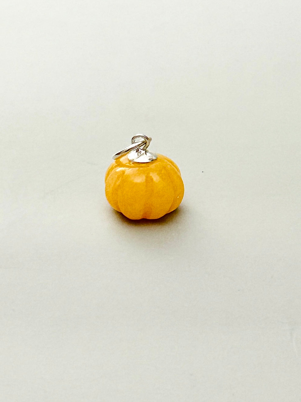 Charm Calabaza Amarilla