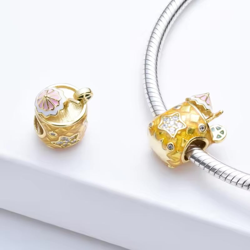 Charm Piña Colada