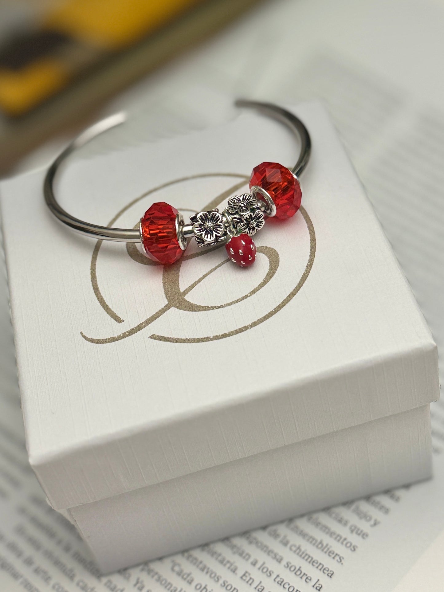 Charm Pequeña Fresa