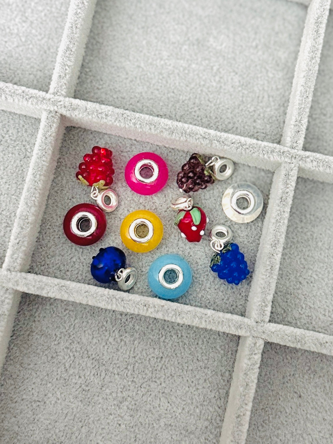 Charms de piedras naturales