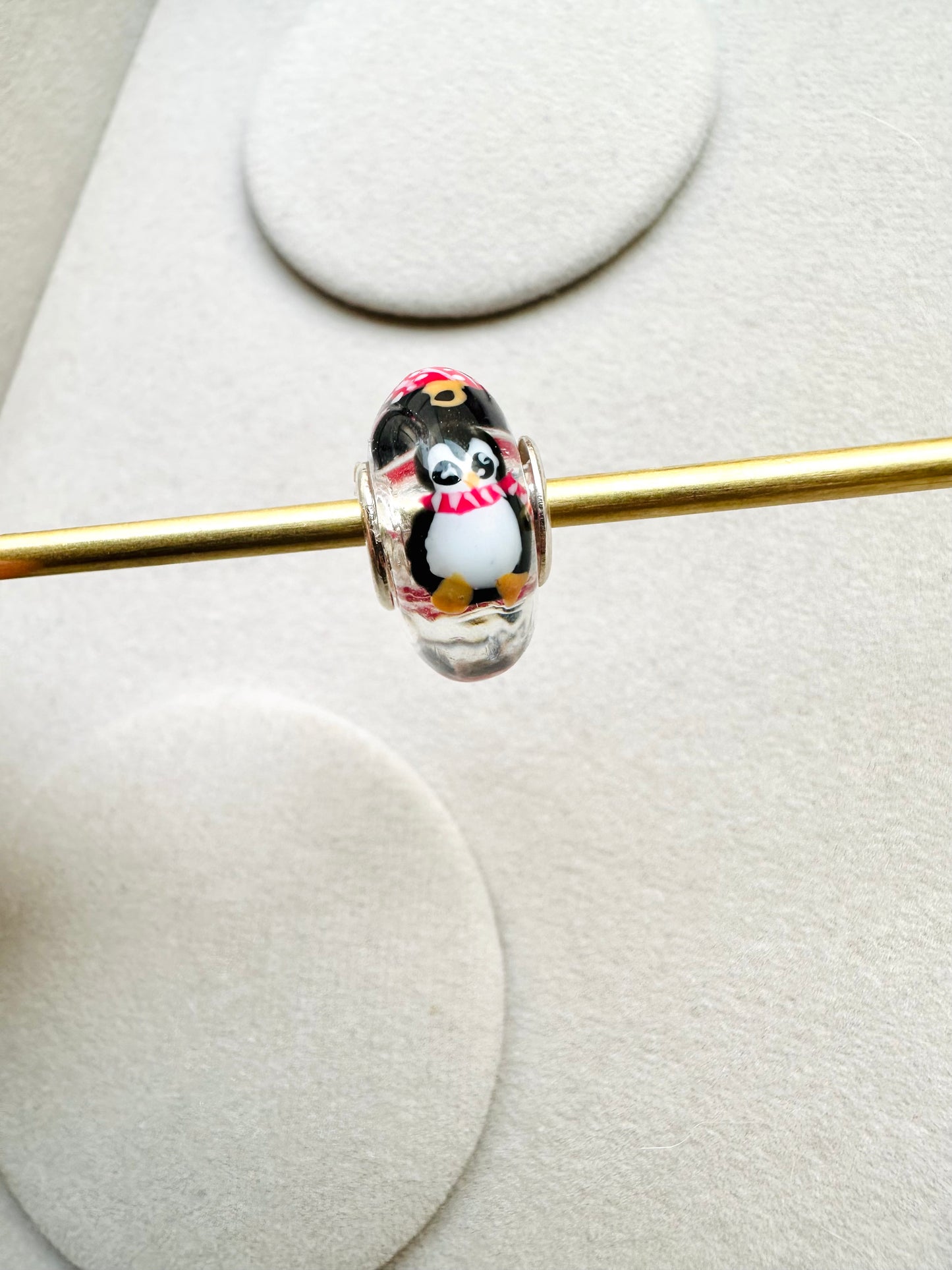 Charm Pingüinos y esferas