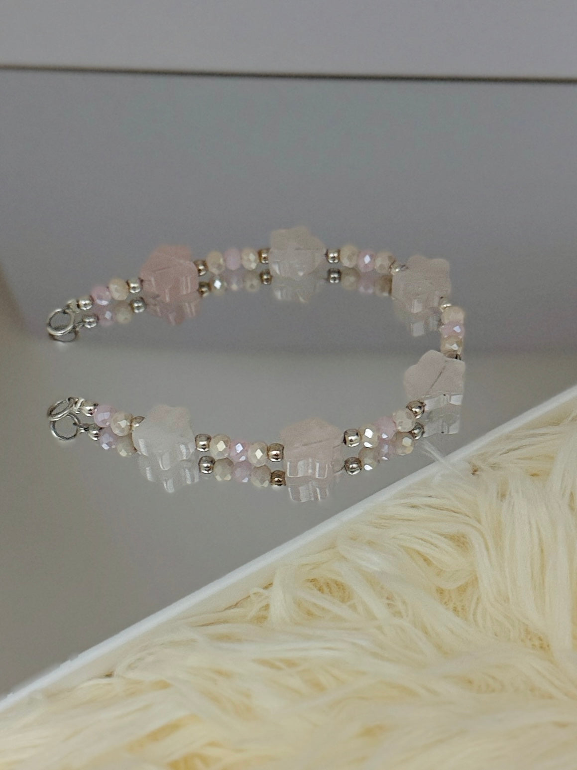 Brazalete Estrellas Cuarzo Rosa y cristales