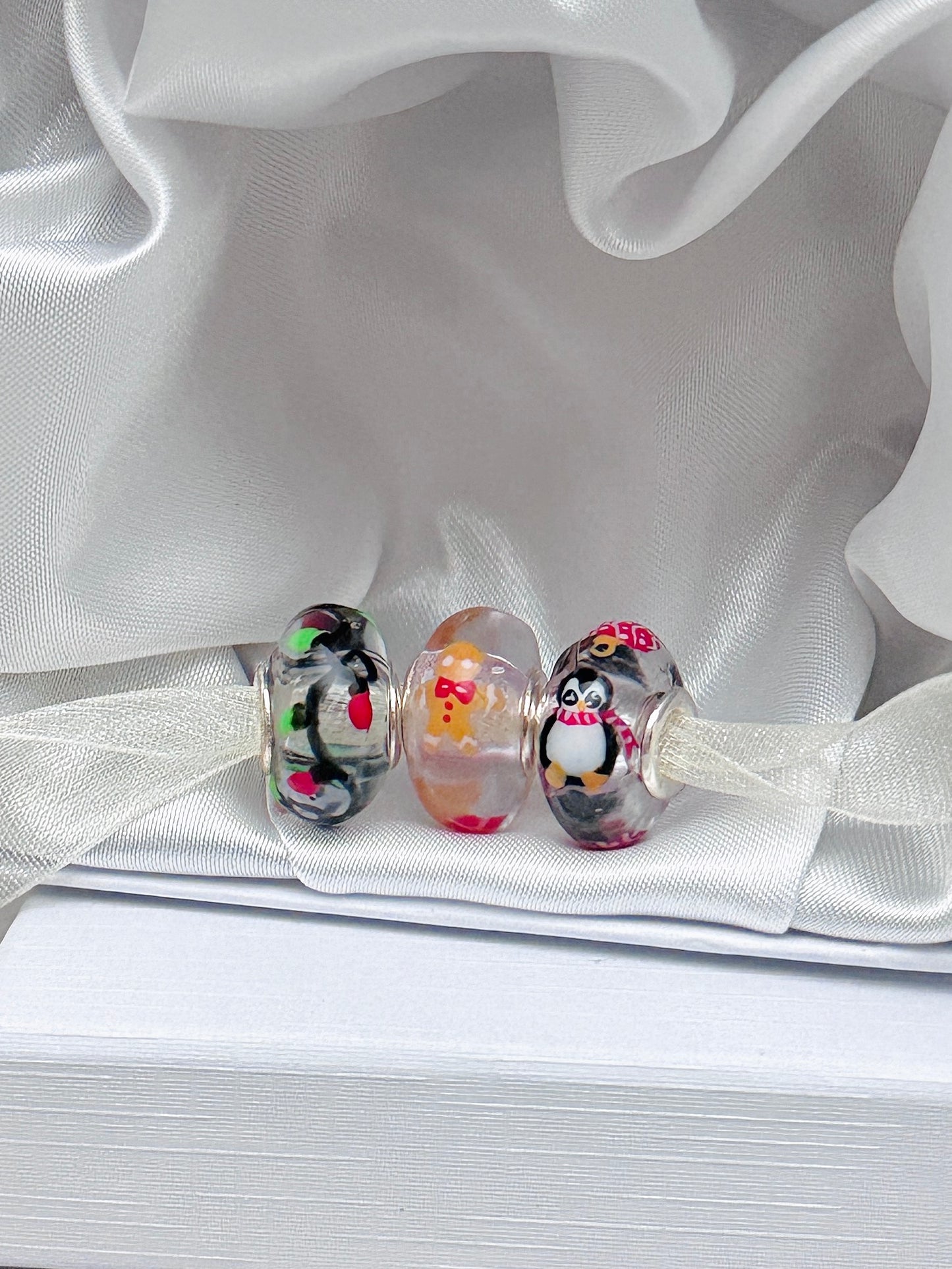 Charm Galleta de Jengibre y Regalos