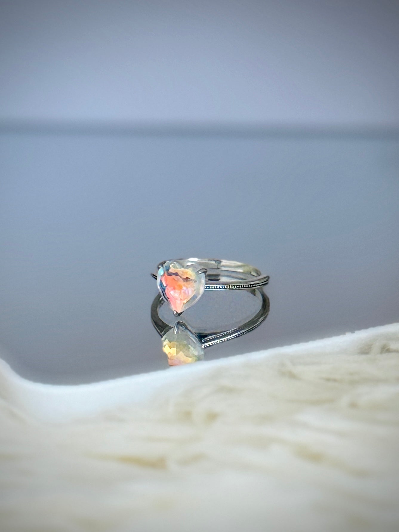 Anillo Corazón Tornasol