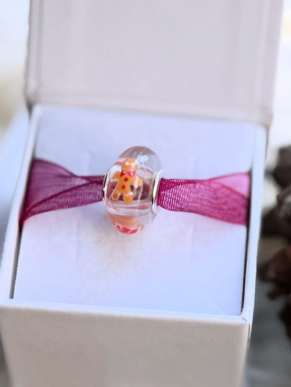 Charm Galleta de Jengibre y Regalos