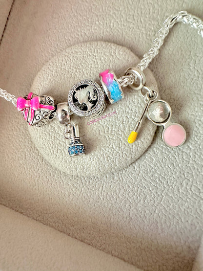 Charm like Barbie